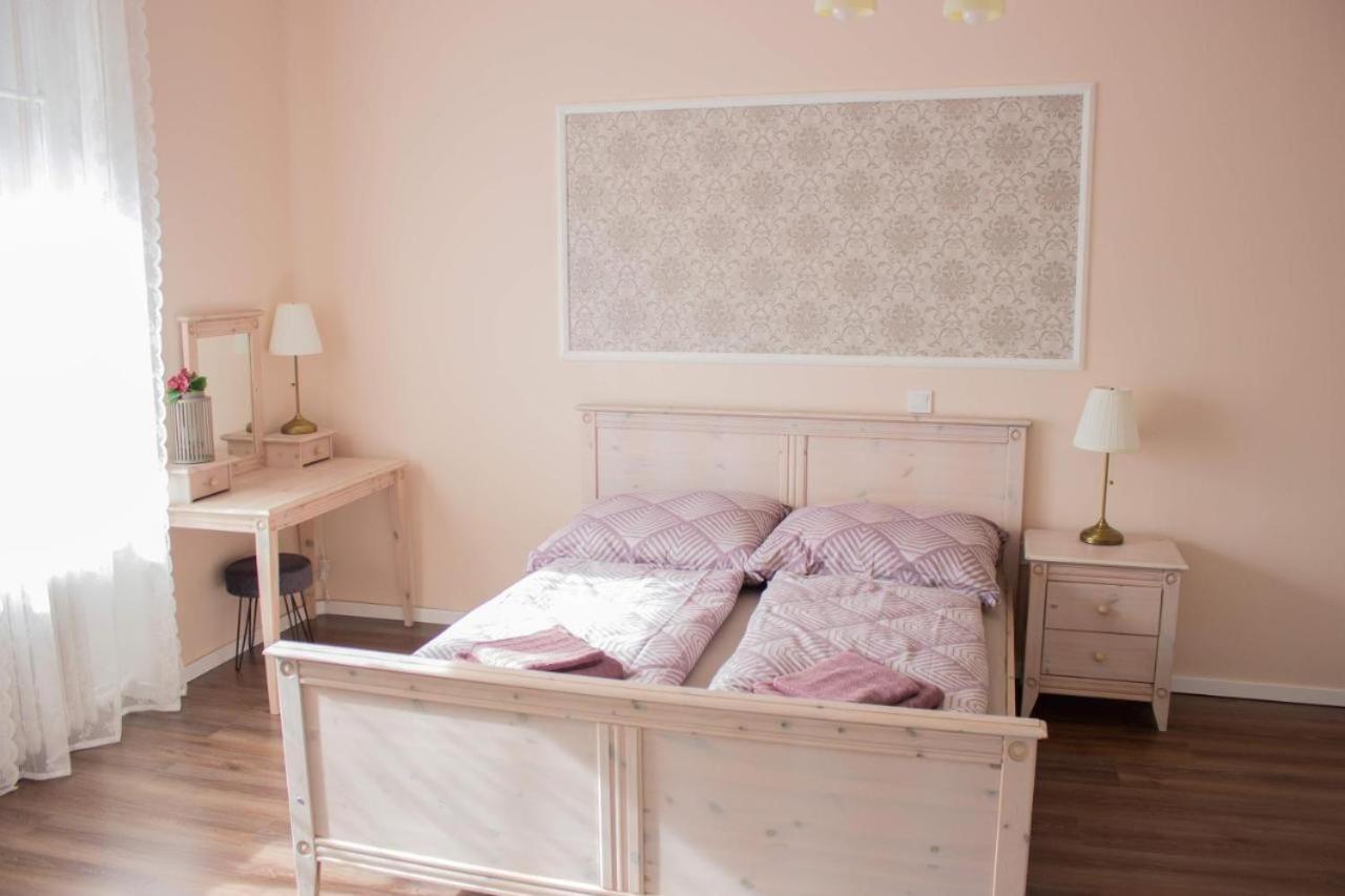 Broadway Apartments B3 デブレツェン エクステリア 写真