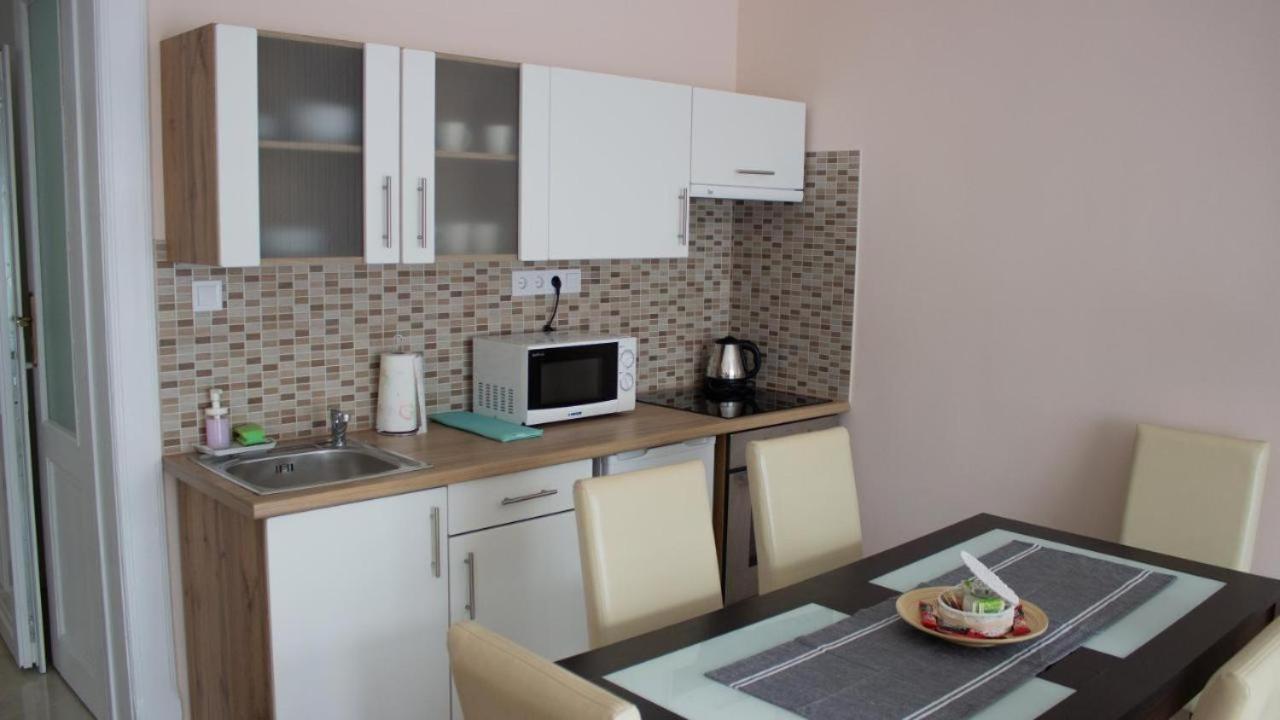 Broadway Apartments B3 デブレツェン エクステリア 写真